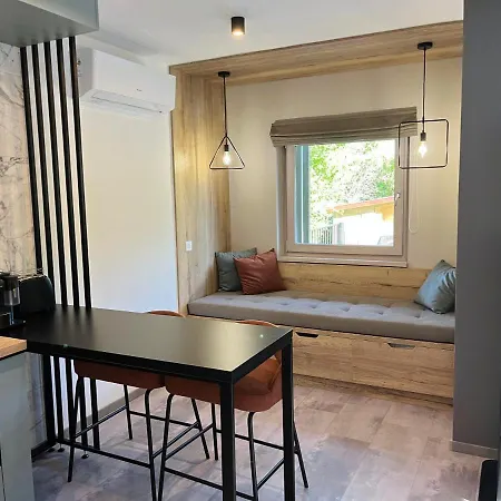 Csipetnyi Csobbanás Apartamento Alsóörs